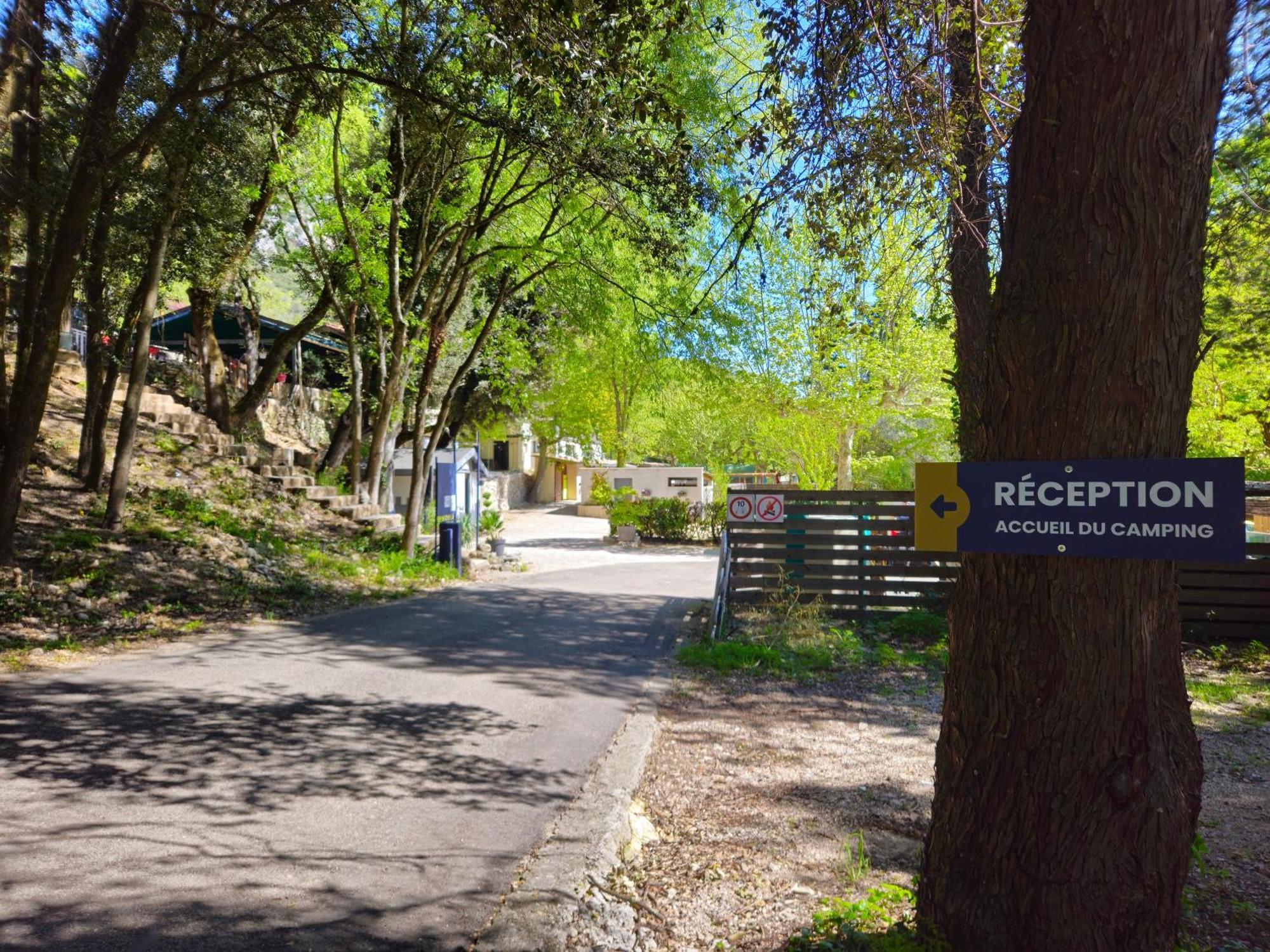 Camp Des Gorges - Camping Nature Hotel Vallon-Pont-dʼArc Eksteriør billede